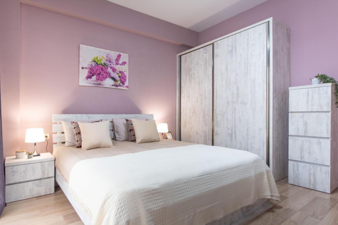 Gg Home - Cozy 2-Bedroom Apartment On Givi Kartozia Tbilisi Exterior foto